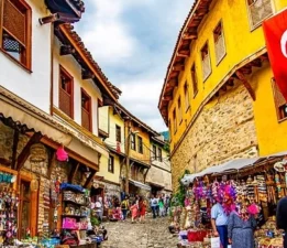 Bursa Turizmde Neden Hak Ettiği Yerde Değil?