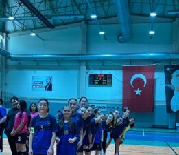 Bursa’da Küçük Kızlar Futsal İlçe Birinciliği Sona Erdi