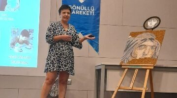 Sanatın taşlara işlediği iyilik: Gönüllü Hareketi’nde “Mozaik Söyleşisi”