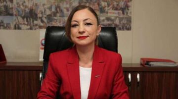 “Ben Gitmeyeceğim Ama Siz Gideceksiniz!”