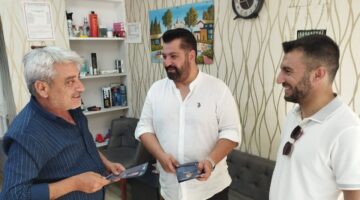 Anahtar Parti Osmangazi Teşkilatından Celal Bayar Caddesi’nde Esnaf Ziyareti