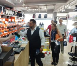 “136 Mahalleyi Adım Adım Geziyoruz, Vatandaşın Sesini Dinliyoruz”