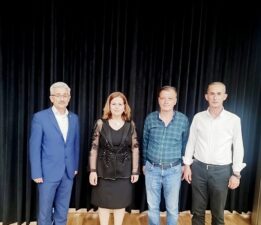 Bursa’da Sanat ve Dayanışma El Ele: Duchenne Hastası Yağız Efe’ye Destek