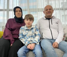 Gemlik, DMD Hastası Yağız Efe İçin Tek Yürek Oluyor