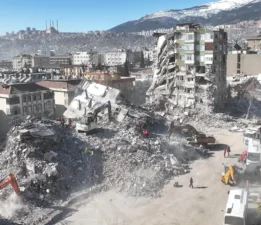 “Asıl tehlike zemin ve yapı stokunda”