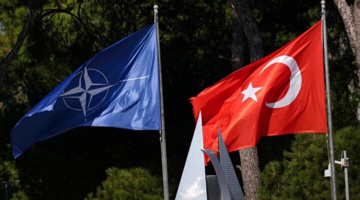 Bursa’da NATO Karşıtı Basın Açıklaması Düzenlendi