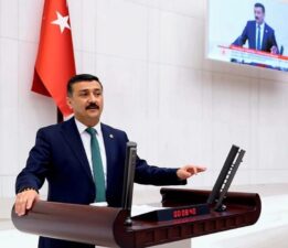 “1.172 Öğrenci, 108 Öğretmen ve Onlarca Çalışan Belirsizlik İçinde”