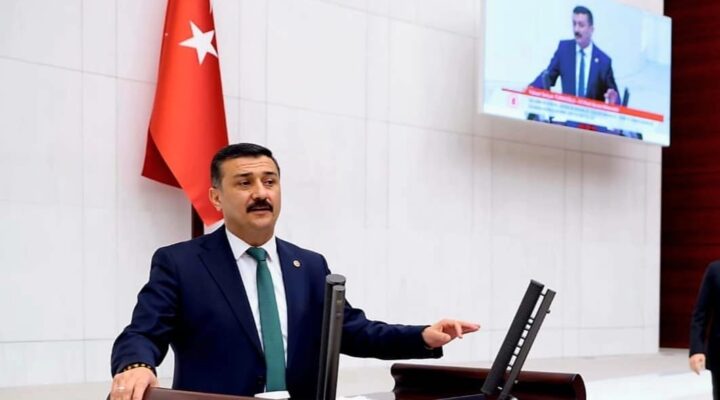 “1.172 Öğrenci, 108 Öğretmen ve Onlarca Çalışan Belirsizlik İçinde”