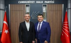 “Cumhuriyetin Kuruluş Ayarlarına Dönüş, Demokrasi ve Hukuk Devleti Vurgusu”