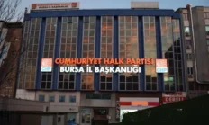 CHP İnegöl Kadın Kolları’ndan Bursa İl Kadın Kolları Başkanının Görevden Alınmasına Sert Tepki: “Kadınların Mücadelesi Yok Sayılamaz”