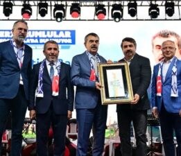 Bursa’da Büyük Erzurum Yayla Şenliği Coşkusu
