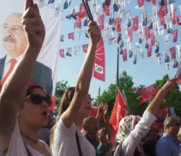 “Bulunduğunuz Makamları CHP Seçmenine Borçlusunuz, İstifa Edecekseniz Görevinizi de Bırakın”