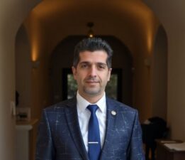 Mehmet Yasak’tan Bursa Esnafına Müjde: Kredide SSK ve Maliye Borcu Engeli Kalkıyor