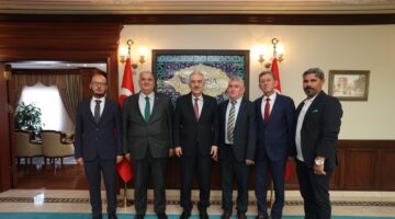 Gelecek Partisi Bursa Teşkilatı’ndan Vali Erol Ayyıldız’a Veda Ziyareti