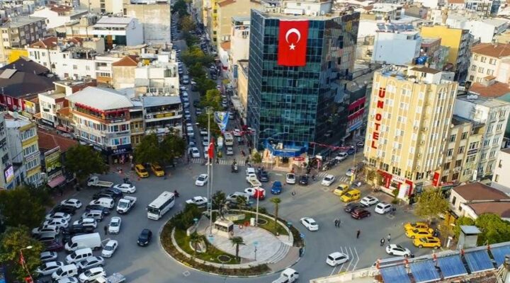 Karacabey’den beş siyasi partiden ortak çağrı: “İnsanımızın çığlığını duyun”
