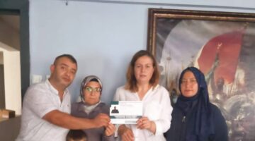 DMD ile yaşayan 15 yaşındaki Ömer Faruk’un ailesi tedavi sürecine destek bekliyor