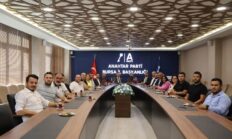 Fikret Aslan, Livanespor Yönetimini Ağırladı: Bursa’da Spor ve Siyaset Buluşması