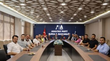 Fikret Aslan, Livanespor Yönetimini Ağırladı: Bursa’da Spor ve Siyaset Buluşması