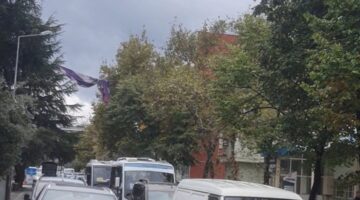 Ali Tekin İlkokulu Önünde Her Sabah Aynı Trafik Sorunu