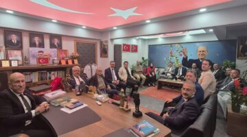 Türkiye Kamu-Sen Bursa’dan Yalova Çıkarması: Sendika Başkanları Ziyaret Edildi, Mustafa Deviren’e Hayırlı Olsun Mesajı