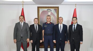MHP Bursa İl Başkanı Özcanbaz’dan İl Jandarma Komutanı Bakçepınar’a Ziyaret