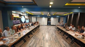 Saadet Partisi Bursa İl Başkanlığı’nda Yeni Dönem Mesaisi: Yıllık Yapılanma ve Planlama Toplantısı Gerçekleştirildi