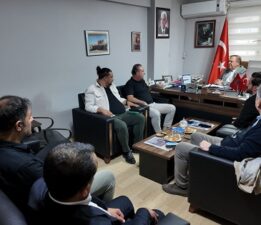 CHP Bursa’dan TÜED Uludağ’a ziyaret: Emeklilerin sorunları masaya yatırıldı