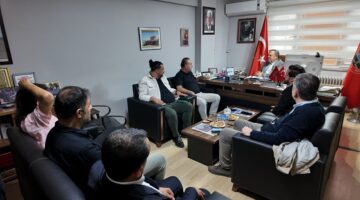CHP Bursa’dan TÜED Uludağ’a ziyaret: Emeklilerin sorunları masaya yatırıldı