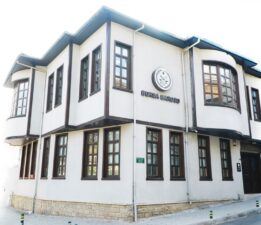 Bursa Barosu’nda seçim süreci hareketlendi: Avukat Aslı Evke Yetkin başkanlığa adaylığını açıkladı