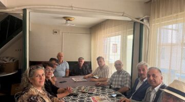 Demirkapı’da Açılışın Gölgesinde Mahallenin Sorunları Gündeme Geldi: Esnaf ve Vatandaşlar Taleplerini Anlattı