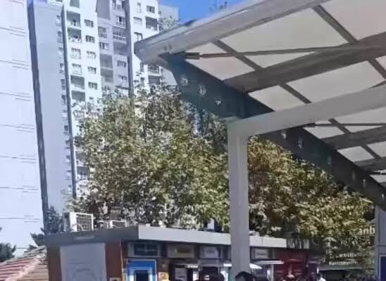 Bursa’da ücretli öğretmenlik kuyruğu tartışma yarattı: “Bu bir utanç tablosudur”