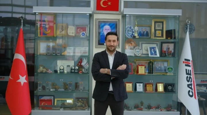 İsmail Akın Şenol’dan Mustafakemalpaşa TSO yönetimine tebrik