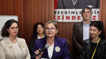 Yeni Parti Bursa İl Kadın Kolları, Nilüfer Kent Konseyi Kadın Meclisi’nin açılış toplantısına katıldı