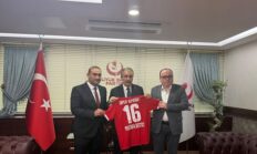 Gemlik Sümerbey Futbol Spor Kulübü Başkanı Erten Kayan’dan Destici’ye ziyaret
