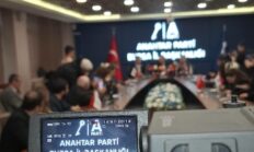 Yavuz Ağıralioğlu Bursa’da konuştu: “Artık sandığı siyaset değil, millet istiyor”
