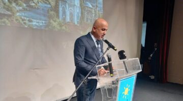 İsmail Seyis’ten Oktay Yılmaz’a Sert Sorular: “Yıldırım Belediyesi’ni Gerçek Anlamda Kim Yönetiyor?”