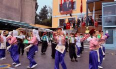 Ekrem Alfatlı, Cumhuriyet Bayramı coşkusuna öğrencilerle ortak oldu