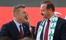 Anahtar Parti Bursa’da saha çalışmalarını sürdürüyor: Esnaf, muhtar, iş dünyası ve spor kulüpleriyle buluştu